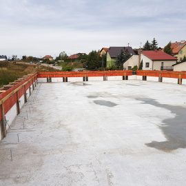 Budynek Usługowy - Klinika 47000